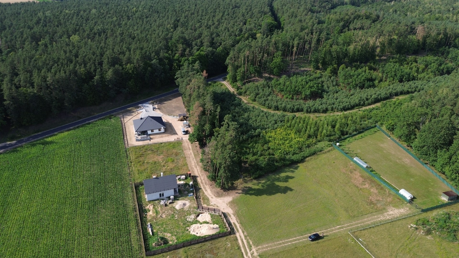 Działka na sprzedaż